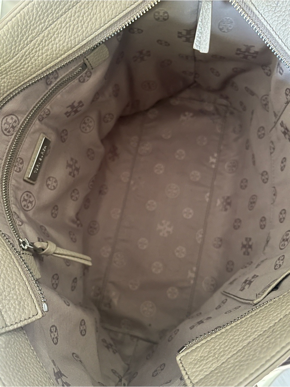 Tory Burch Thea Tote Pebble Leather Hobo Bag Taupe French Grey Tan Large - Picture 10 of 16